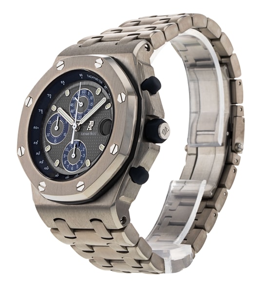 Audemars Piguet Royal Oak Offshore 25721TI.OO.1000TI.01